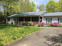 Pre-foreclosure Listing in HOLLY LN WOODBINE, NJ 08270