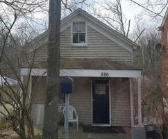 Pre-foreclosure in  WATER WORKS RD Fort Thomas, KY 41075