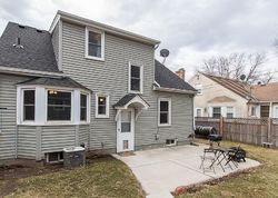Pre-foreclosure in  HAWTHORNE AVE E Saint Paul, MN 55106