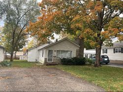 Pre-foreclosure in  AIRWAY AVE Saint Louis, MO 63114