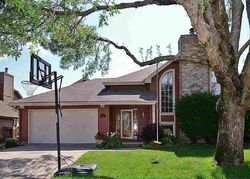 Pre-foreclosure in  VALENTINE LN Papillion, NE 68046