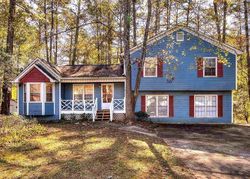Pre-foreclosure in  EVELYN DR Powder Springs, GA 30127