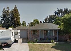 Pre-foreclosure in  DE OVAN AVE Stockton, CA 95204
