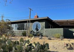 Pre-foreclosure in  CRESTVIEW DR Yucca Valley, CA 92284