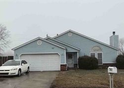 Pre-foreclosure in  E LANSING ST Broken Arrow, OK 74014