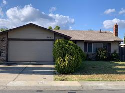Pre-foreclosure in  KEVINBERG DR Sacramento, CA 95823