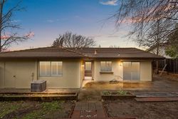 Pre-foreclosure in  STONEWALL DR Fair Oaks, CA 95628