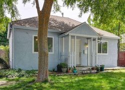 Pre-foreclosure in  FERNLEY AVE Sacramento, CA 95815