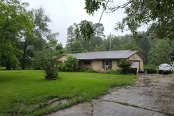 Pre-foreclosure Listing in PINEMONT DR SOUR LAKE, TX 77659