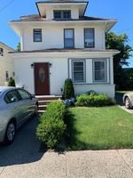 Pre-foreclosure in  DEVINE ST Lynbrook, NY 11563
