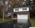 Pre-foreclosure in  WALSH LN Clifton Park, NY 12065