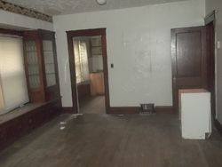 Pre-foreclosure in  E 115TH ST Cleveland, OH 44108