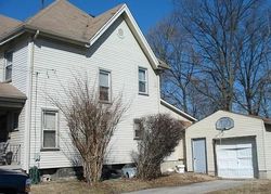 Pre-foreclosure in  W WOODLAND AVE Youngstown, OH 44502