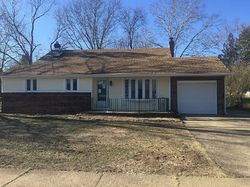 Pre-foreclosure in  DREXEL AVE Riverside, NJ 08075