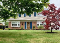  Henderson Ln, Willingboro NJ