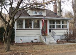 Pre-foreclosure in  VALLEY RD Lincoln Park, NJ 07035