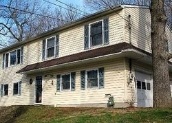 Pre-foreclosure in  WOODSIDE AVE Newton, NJ 07860