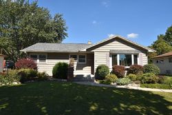 Pre-foreclosure in  W LAWN AVE Milwaukee, WI 53225