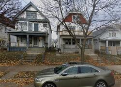 Pre-foreclosure in  N 21ST ST Milwaukee, WI 53206