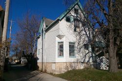 Pre-foreclosure in  E NORTH AVE Milwaukee, WI 53212