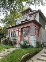 Pre-foreclosure in  N RICHARDS ST Milwaukee, WI 53212