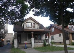 Pre-foreclosure in  N 44TH ST Milwaukee, WI 53208