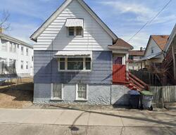 Pre-foreclosure in  S 15TH ST Milwaukee, WI 53204