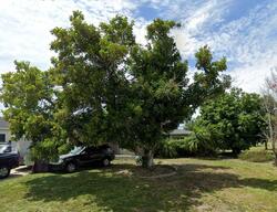 Pre-foreclosure in  OAKLAND HILLS CT Rotonda West, FL 33947