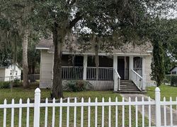 Pre-foreclosure in  N 12TH ST Leesburg, FL 34748