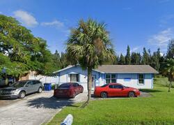  Howard St, Fort Myers FL