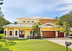 Pre-foreclosure in  AQUA LN Fort Myers, FL 33919