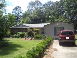 Pre-foreclosure in  LISKA DR Tallahassee, FL 32305