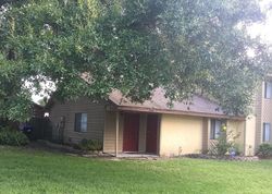 Pre-foreclosure in  MAGNOLIA POINTE LN Orlando, FL 32810