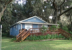 Pre-foreclosure in  YAWN AVE Interlachen, FL 32148