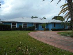 Pre-foreclosure in  SE RIVER CT Port Saint Lucie, FL 34983