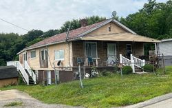 Pre-foreclosure in  MARRA AVE Washington, PA 15301