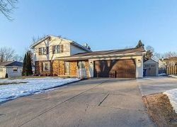 Pre-foreclosure in  NAUTICAL AVE Green Bay, WI 54311