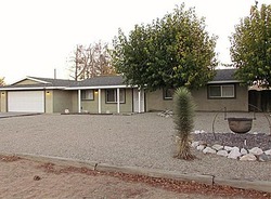 Pre-foreclosure in  SEMINOLE RD Apple Valley, CA 92308