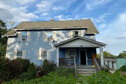 Pre-foreclosure in  2ND AVE Nanuet, NY 10954