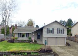 Pre-foreclosure in  SW 24TH ST Gresham, OR 97080