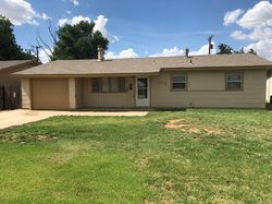 Pre-foreclosure in  44TH ST Lubbock, TX 79412