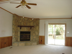 Pre-foreclosure in  POLITIC RD Elmore, AL 36025