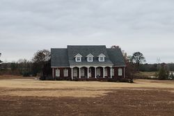 Pre-foreclosure in  COUNTY ROAD 106 Florence, AL 35633