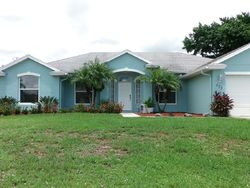 Pre-foreclosure in  SW JAFFE AVE Port Saint Lucie, FL 34953