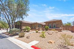 Pre-foreclosure in  GARDEN STREAM CT Las Vegas, NV 89131