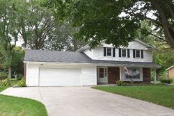 Pre-foreclosure in  W FAIRY CHASM RD Milwaukee, WI 53223
