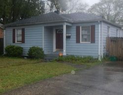 Pre-foreclosure in  KANSAS AVE Kenner, LA 70062