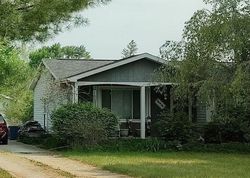 Pre-foreclosure in  SONNY AVE Flushing, MI 48433