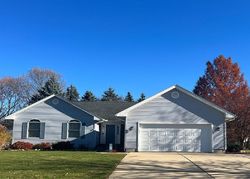 Pre-foreclosure in  WEDGEWOOD DR Charlotte, MI 48813