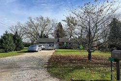 Pre-foreclosure in  GUENTHER AVE Lansing, MI 48917